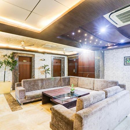 Townhouse Sakura Hotel Lucknow Exterior photo